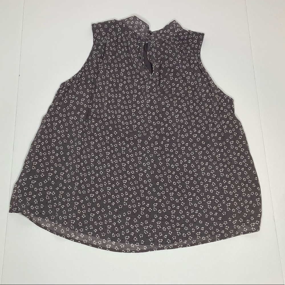 NWT Anthropologie Cloth and Stone Liane Floral Blouse Gray Motif Sz S - Picture 12 of 14